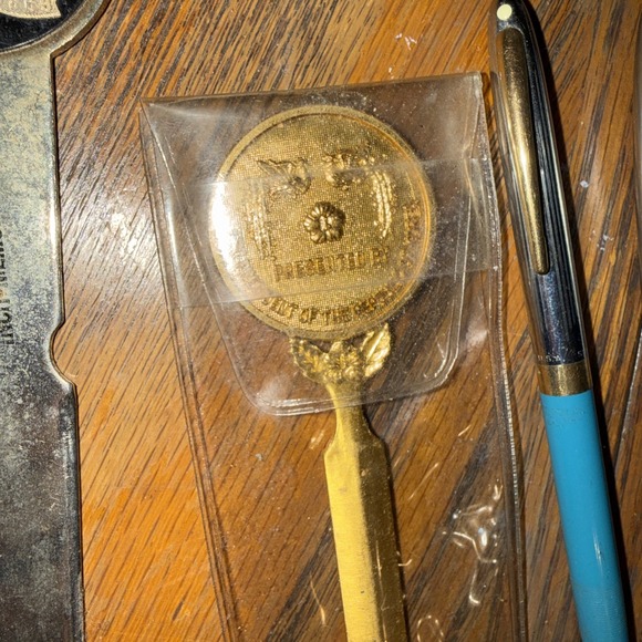 Vintage Letter Opener And Pen Lot, 86' Olympics - Picture 6 of 10